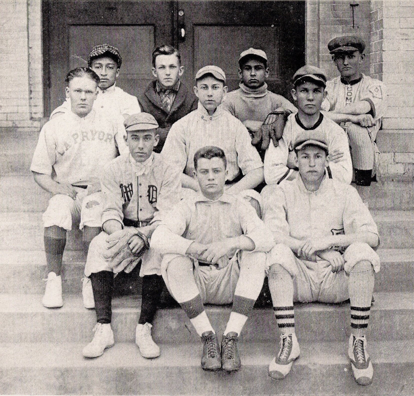 1920ephsbaseballteam.jpg